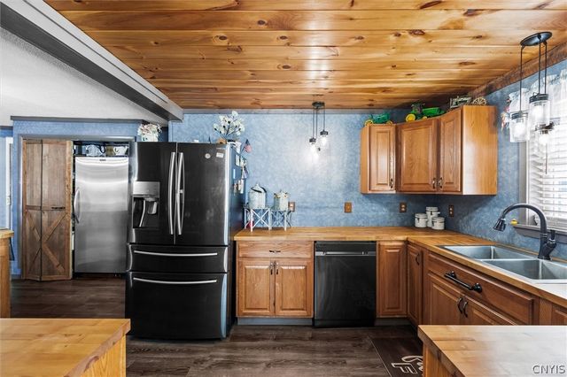 8751 County Route 78, Ellisburg, NY 13650