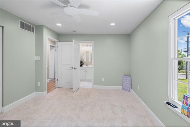 4219 FULLERTON AVE, Baltimore, MD 21236
