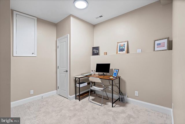4219 FULLERTON AVE, Baltimore, MD 21236