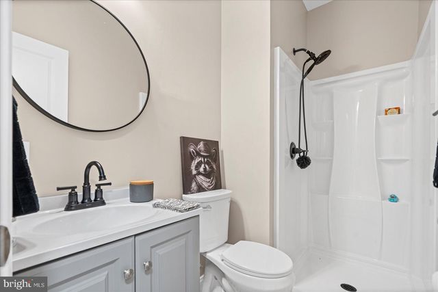 4219 FULLERTON AVE, Baltimore, MD 21236
