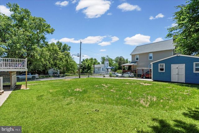 4219 FULLERTON AVE, Baltimore, MD 21236