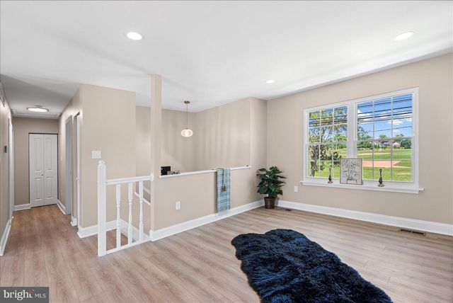 4219 FULLERTON AVE, Baltimore, MD 21236
