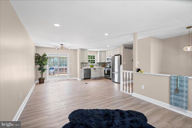 4219 FULLERTON AVE, Baltimore, MD 21236