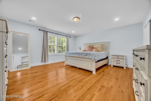 38 E Sunset Avenue E, Red Bank, NJ 07701