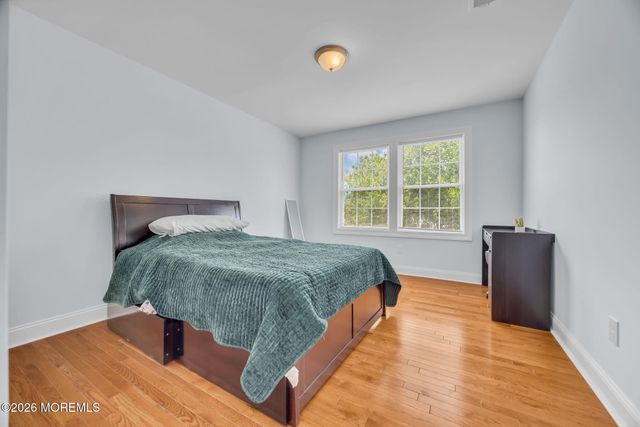 38 E Sunset Avenue E, Red Bank, NJ 07701