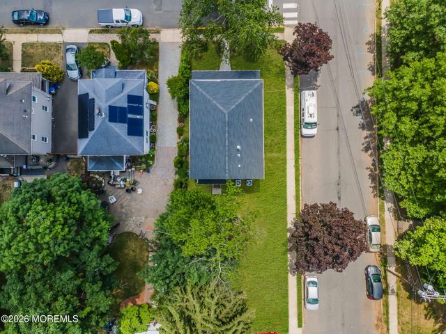 38 E Sunset Avenue E, Red Bank, NJ 07701