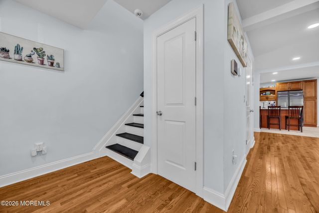 38 E Sunset Avenue E, Red Bank, NJ 07701