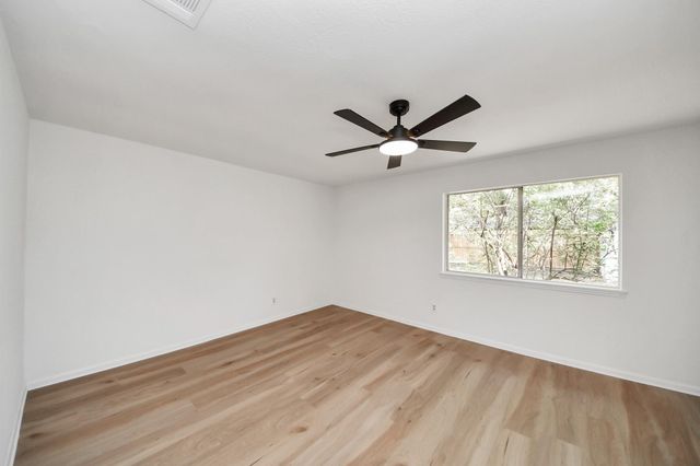 16427 Hickory Knoll Drive, Houston, TX 77059