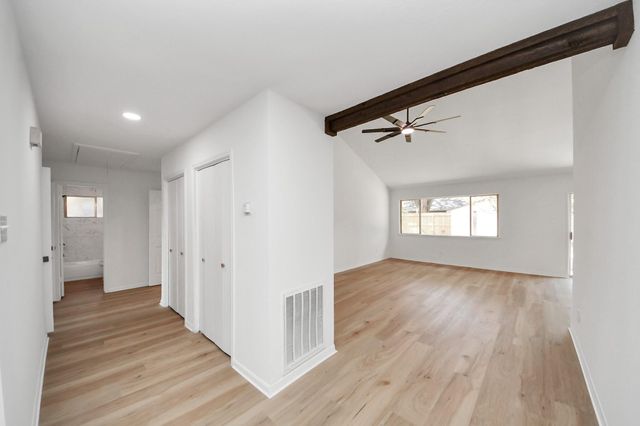 16427 Hickory Knoll Drive, Houston, TX 77059