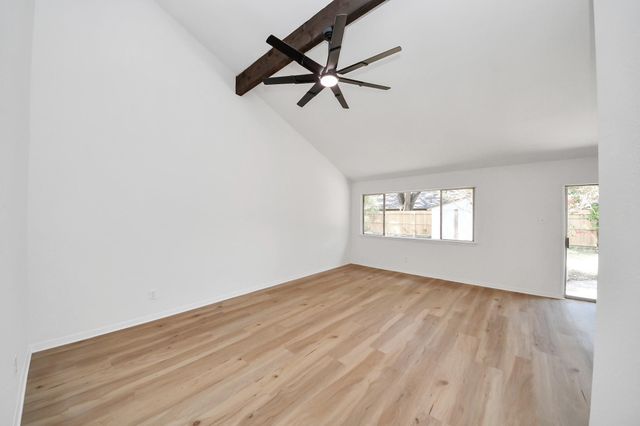 16427 Hickory Knoll Drive, Houston, TX 77059
