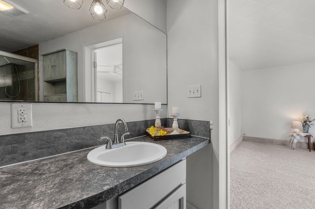 615 NE Fairview Street, Prineville, OR 97754