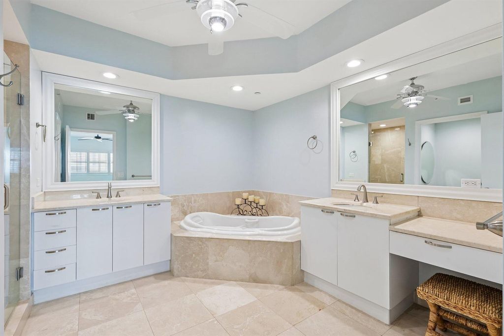 Image 20 of property listing at 2650 Lake Shore Drive 1202, Riviera Beach, FL 33404