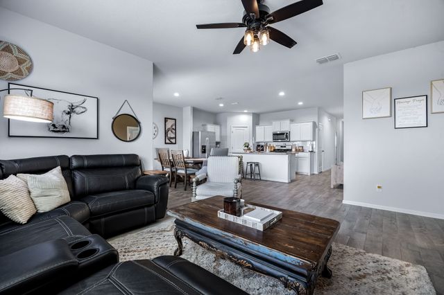 5208 Petal Meadows Drive, Fort Worth, TX 76179