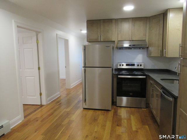 863-865 Brewster Street, Bridgeport, CT 06605