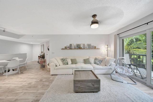 2125 SE 10th Avenue 1003, Fort Lauderdale, FL 33316