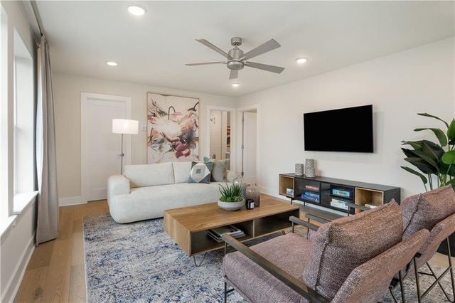 7013 Empresa DR, Austin, TX 78738
