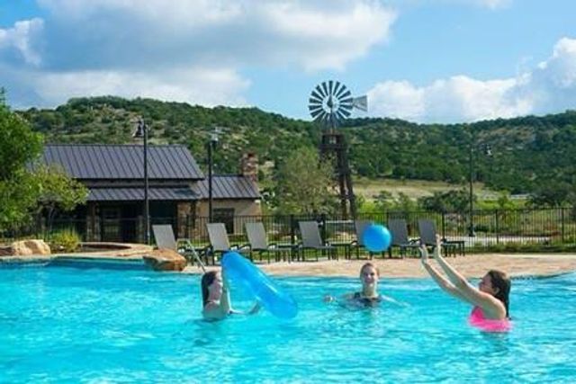 7013 Empresa DR, Austin, TX 78738