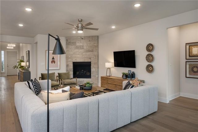 7013 Empresa DR, Austin, TX 78738
