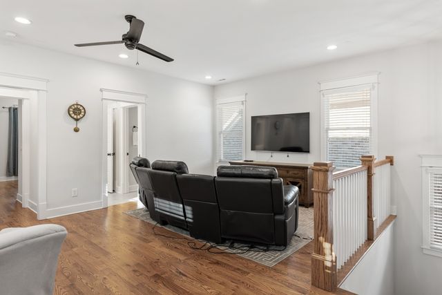 843 Clayton Ave, Nashville, TN 37204