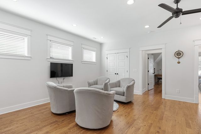 843 Clayton Ave, Nashville, TN 37204