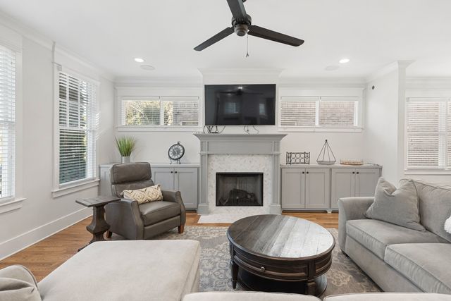 843 Clayton Ave, Nashville, TN 37204