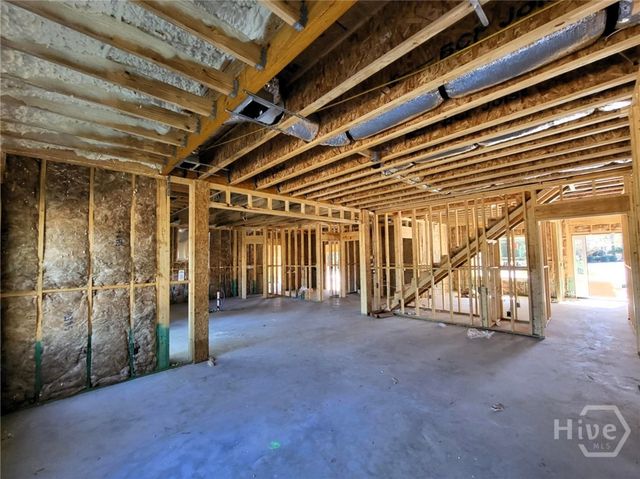 208 Cypress Lake Drive, Bloomingdale, GA 31302