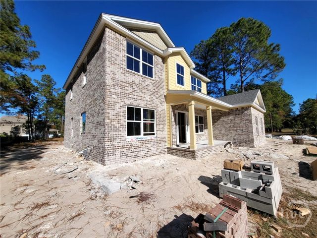 208 Cypress Lake Drive, Bloomingdale, GA 31302