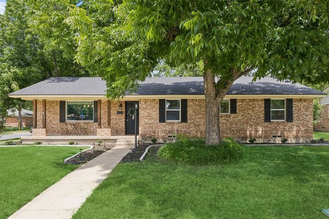 2564 Saint Francis Avenue, Dallas, TX 75228