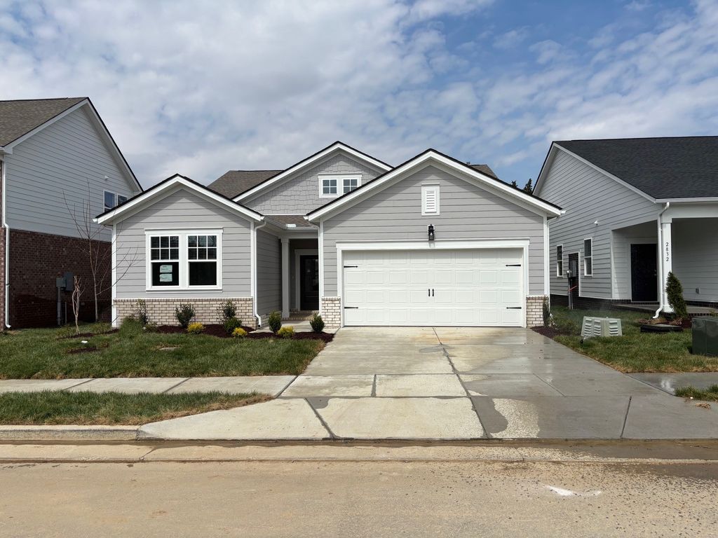 2836 Bison Ct, Antioch, TN 37013