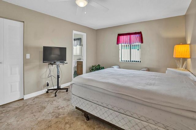 6722 Moonlit Drive, Delray Beach, FL 33446