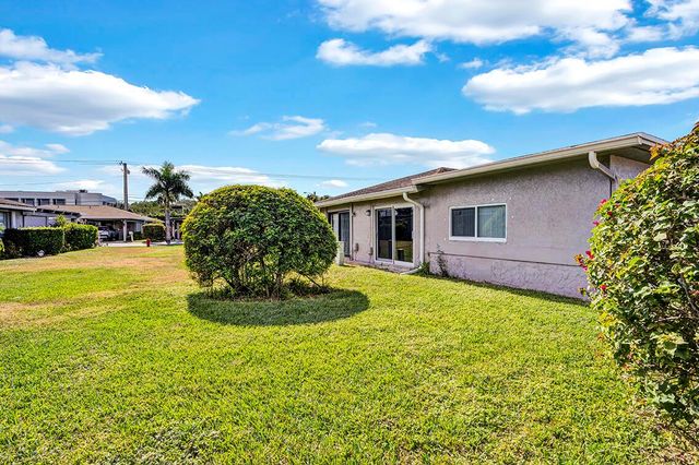 6722 Moonlit Drive, Delray Beach, FL 33446