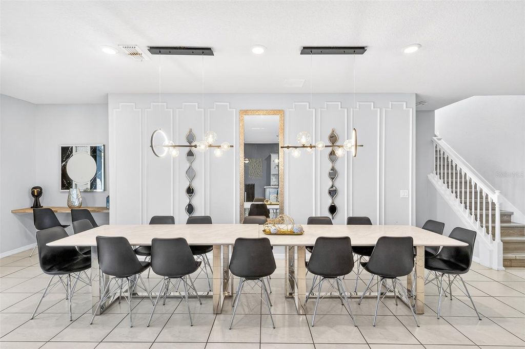 Image 20 of property listing at 3711 LANA AVENUE, Davenport, FL 33897