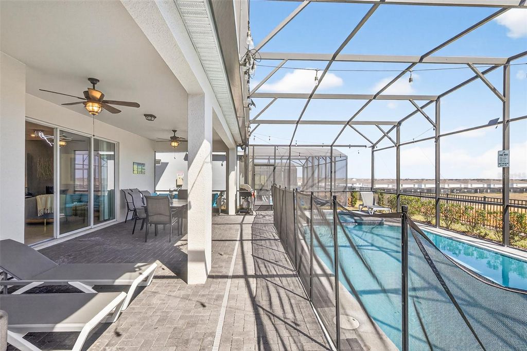 Image 25 of property listing at 3711 LANA AVENUE, Davenport, FL 33897