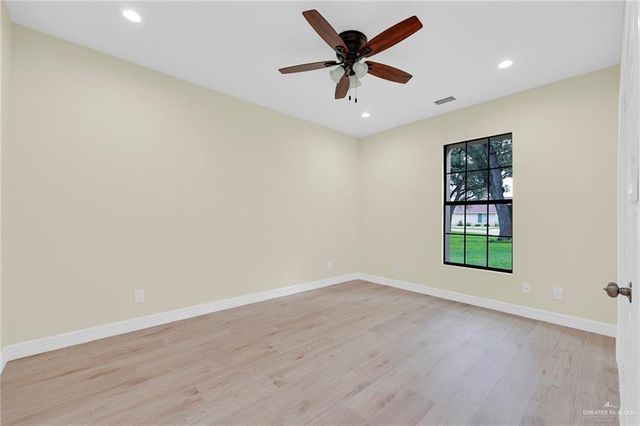 1111 Yucca Avenue, Mcallen, TX 78504