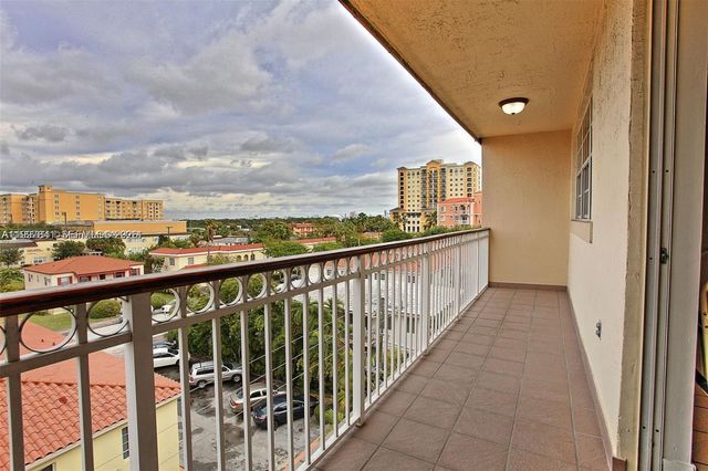 49 Majorca Ave 503, Coral Gables, FL 33134