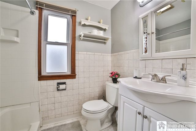 124 Zittel Street, Buffalo, NY 14210