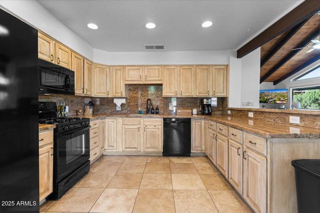 2305 Roadrunner Road, Sedona, AZ 86336