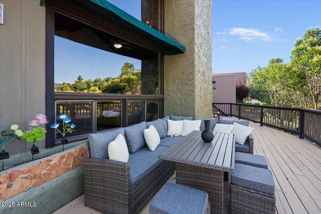 2305 Roadrunner Road, Sedona, AZ 86336