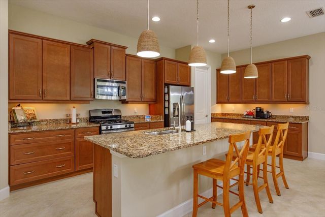 1634 VICTORIA GARDENS DRIVE, Deland, FL 32724