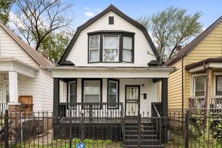 6012 S Honore Street, Chicago, IL 60636
