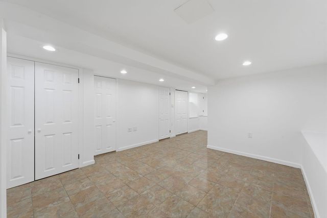 138 LEXINGTON AVE, Bayonne, NJ 07002