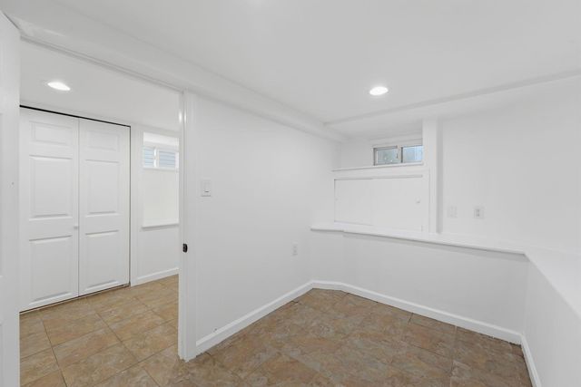 138 LEXINGTON AVE, Bayonne, NJ 07002