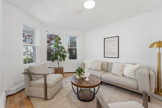 138 LEXINGTON AVE, Bayonne, NJ 07002