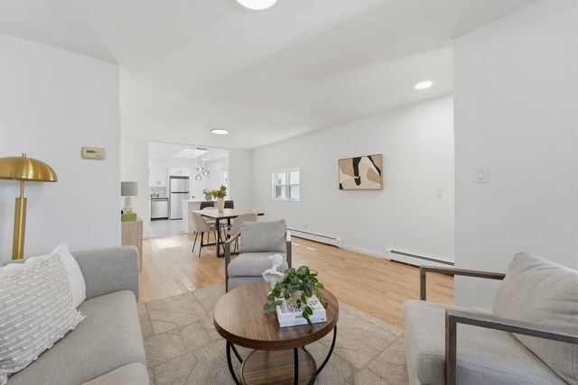 138 LEXINGTON AVE, Bayonne, NJ 07002