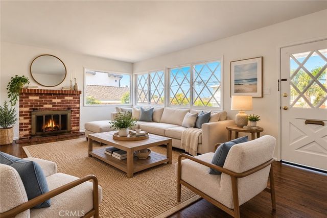 1836 Hillcrest, Hermosa Beach, CA 90254