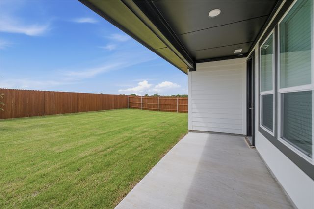 1325 Frio Drive, Springtown, TX 76082