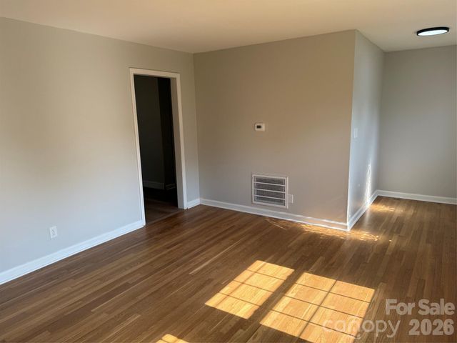 917 Canterbury Court, Gastonia, NC 28052
