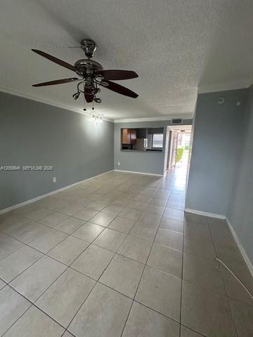 20800 NE 8th Court 10517, Miami, FL 33179