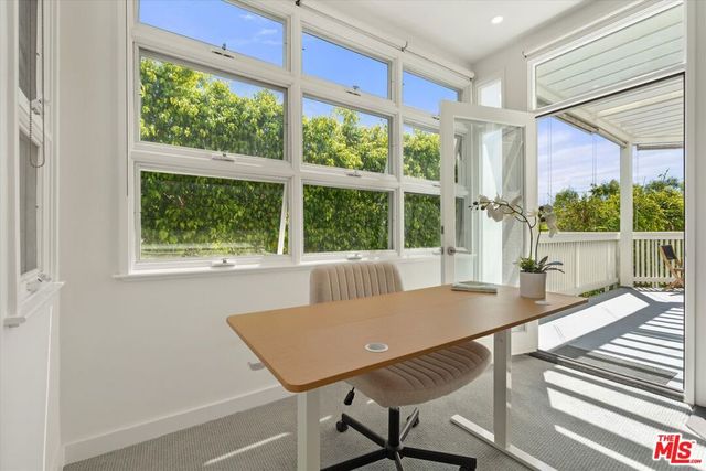 3002 3rd Street 304, Santa Monica, CA 90405