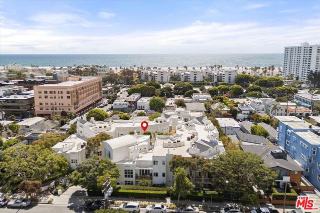 3002 3rd Street 304, Santa Monica, CA 90405